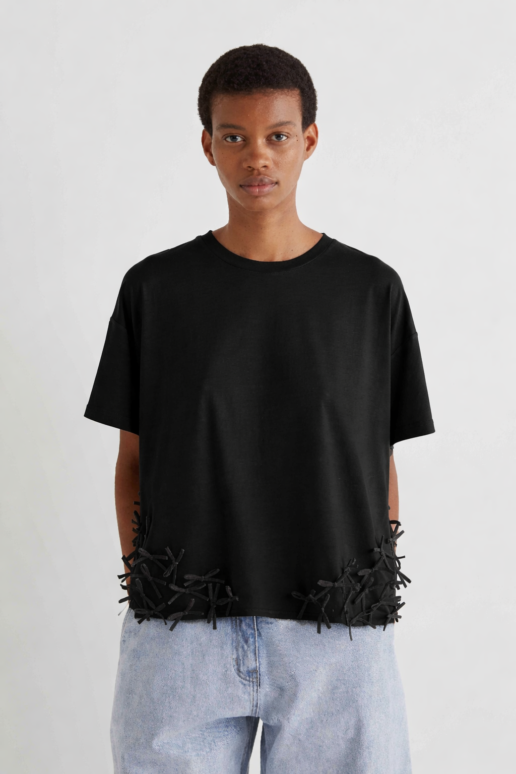T-Shirt con fiocchi applicati / MeiMeij