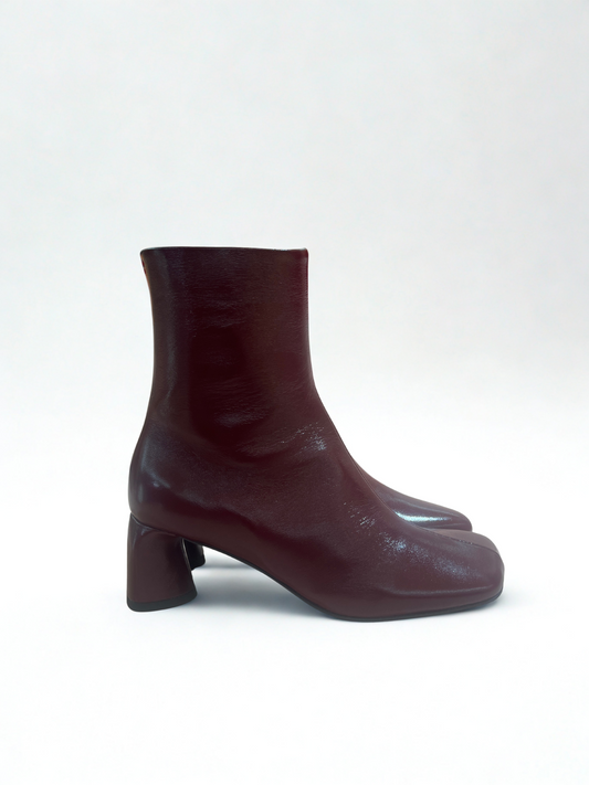 Stivale a tronchetto / Halmanera