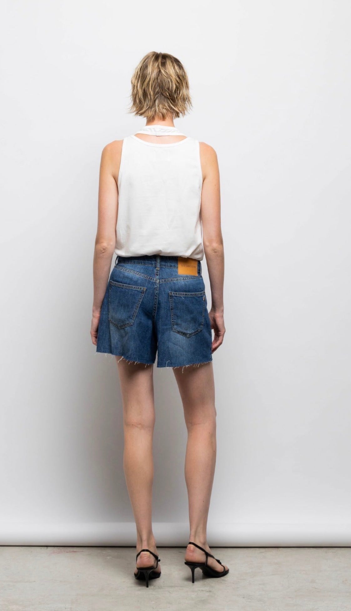 Shorts con taglio vivo ARES / God Save Denim