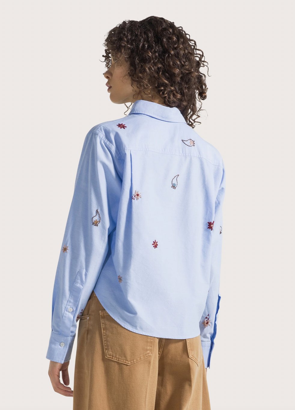 Camicia Oxford ricamata / 19.70