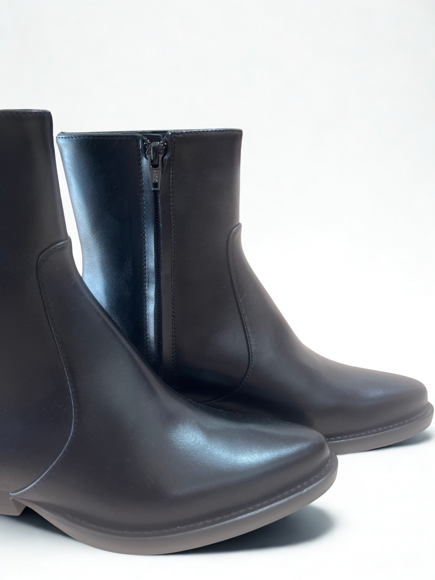 Stivaletto Texano Nero in Pelle / Anna f