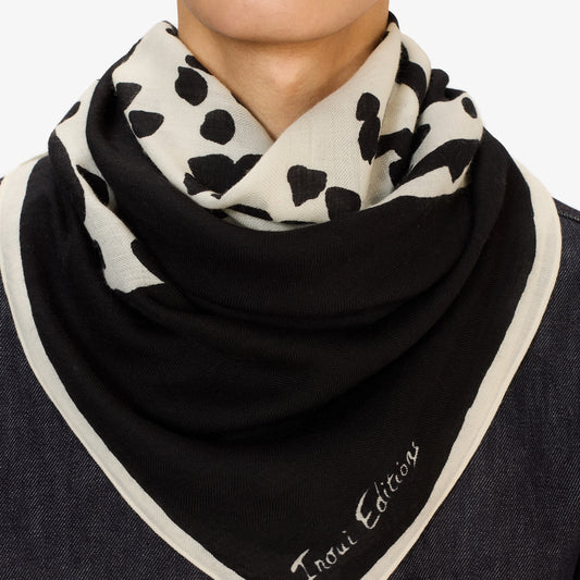 Foulard in pura lana Feline Noir