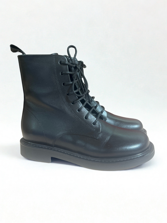 Anfibi in pelle / Halmanera