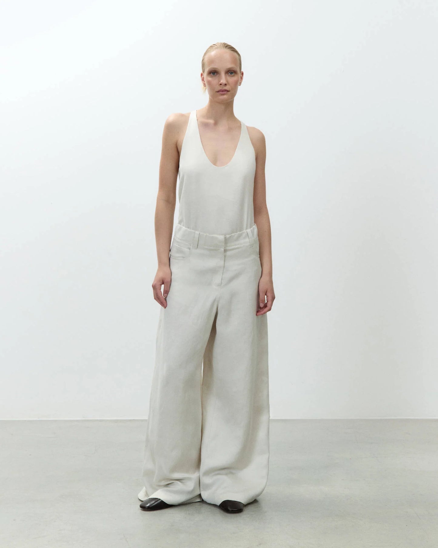 Pantalone wide leg in lino / Alysi