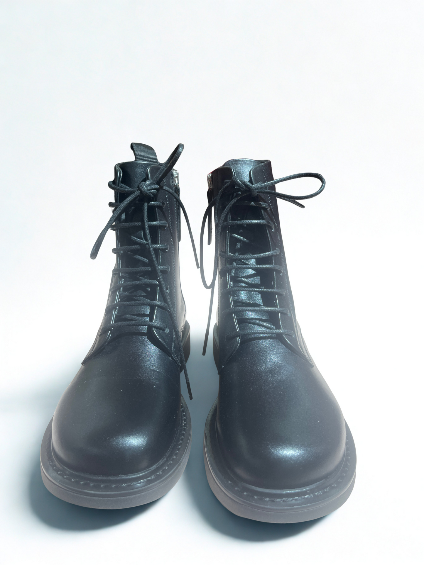 Anfibi in pelle / Halmanera