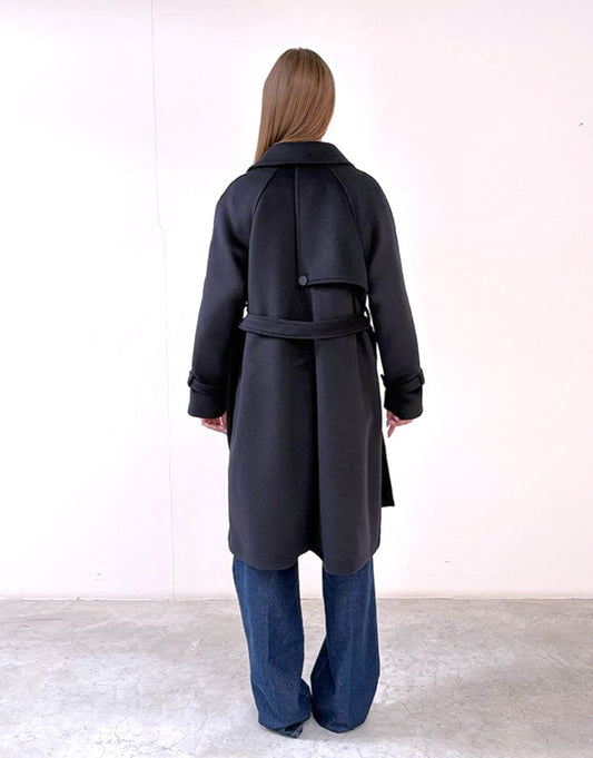 Cappotto con bottoni / Merci