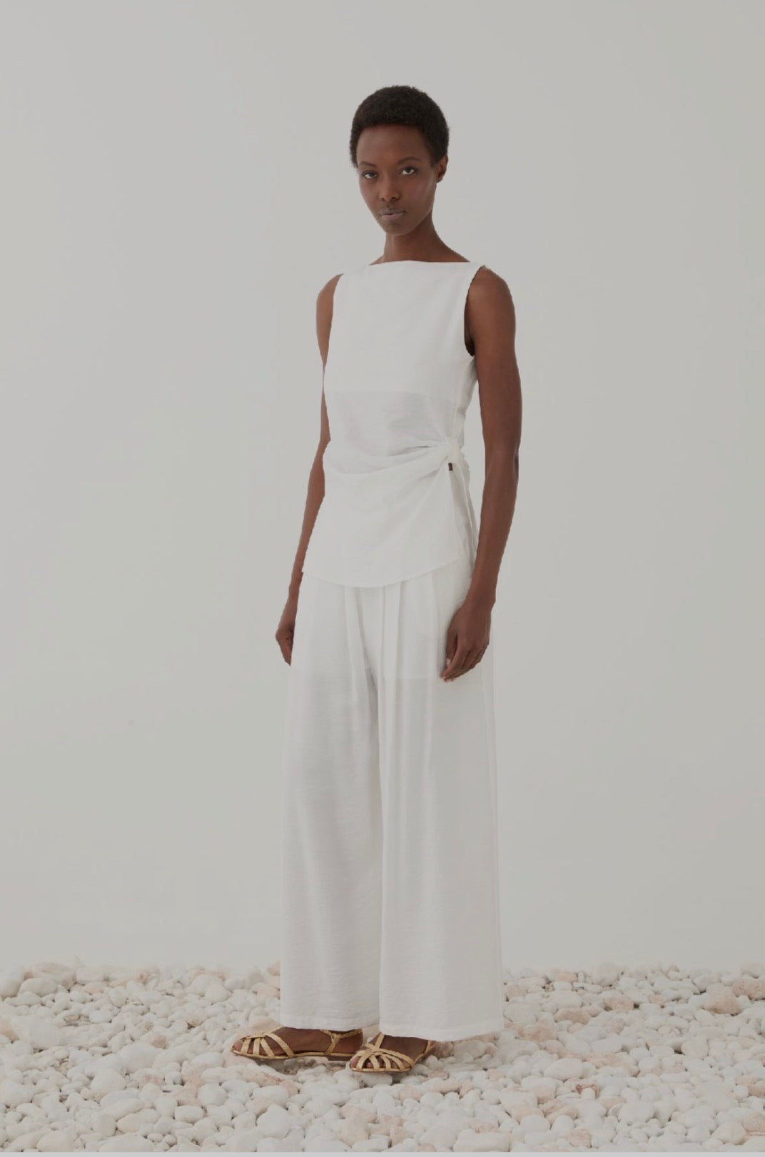 Pantalone bianco ampio / ELEH