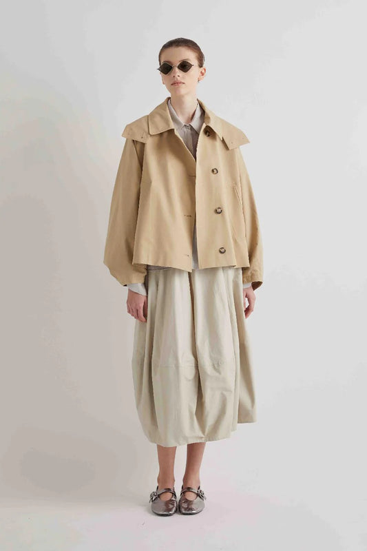 Trench corto con cappuccio staccabile / MeiMeij