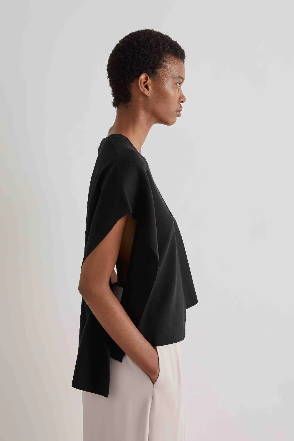 Blusa aperta sui fianchi / MeiMeij