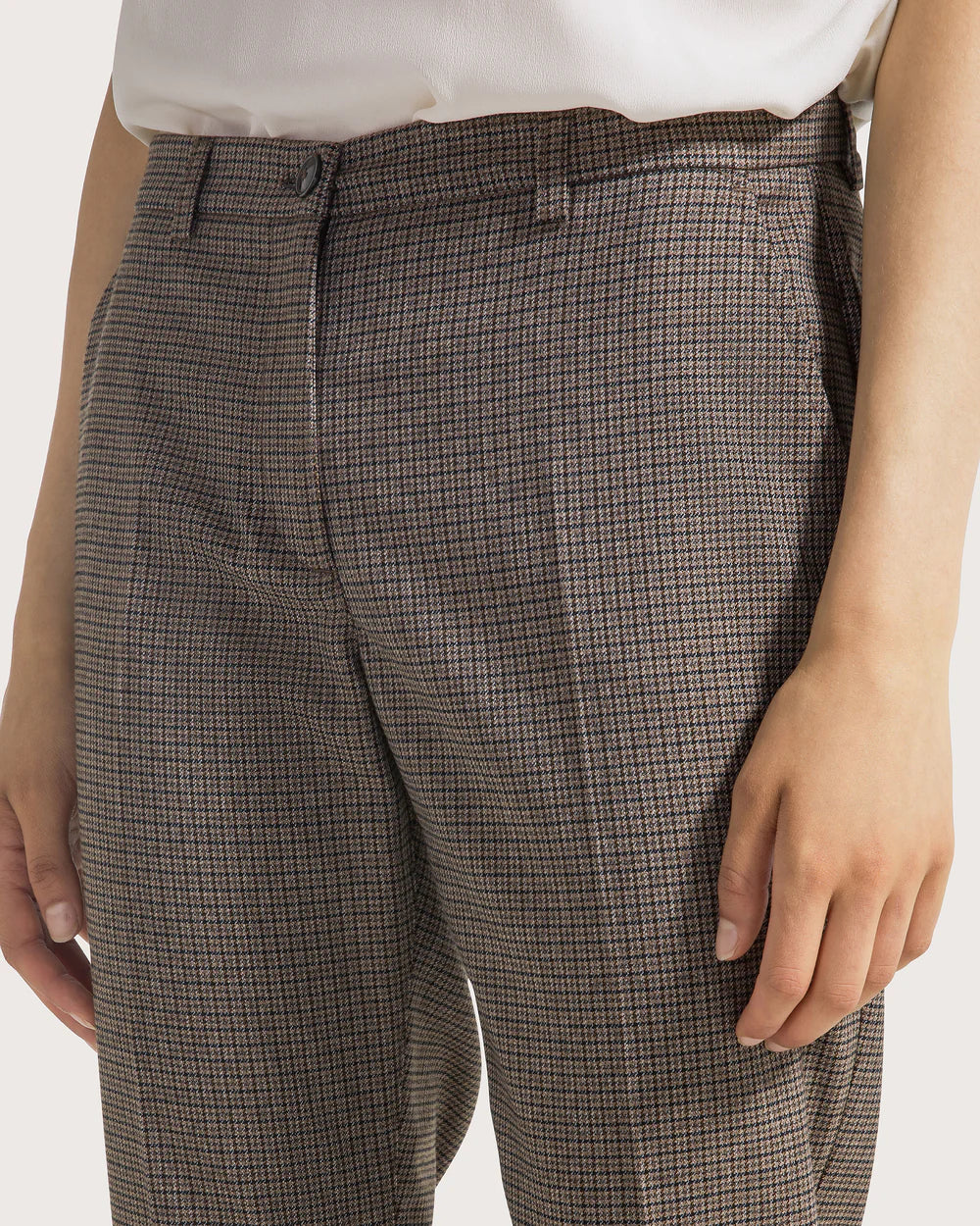 Chino in pied de poule / 19.70