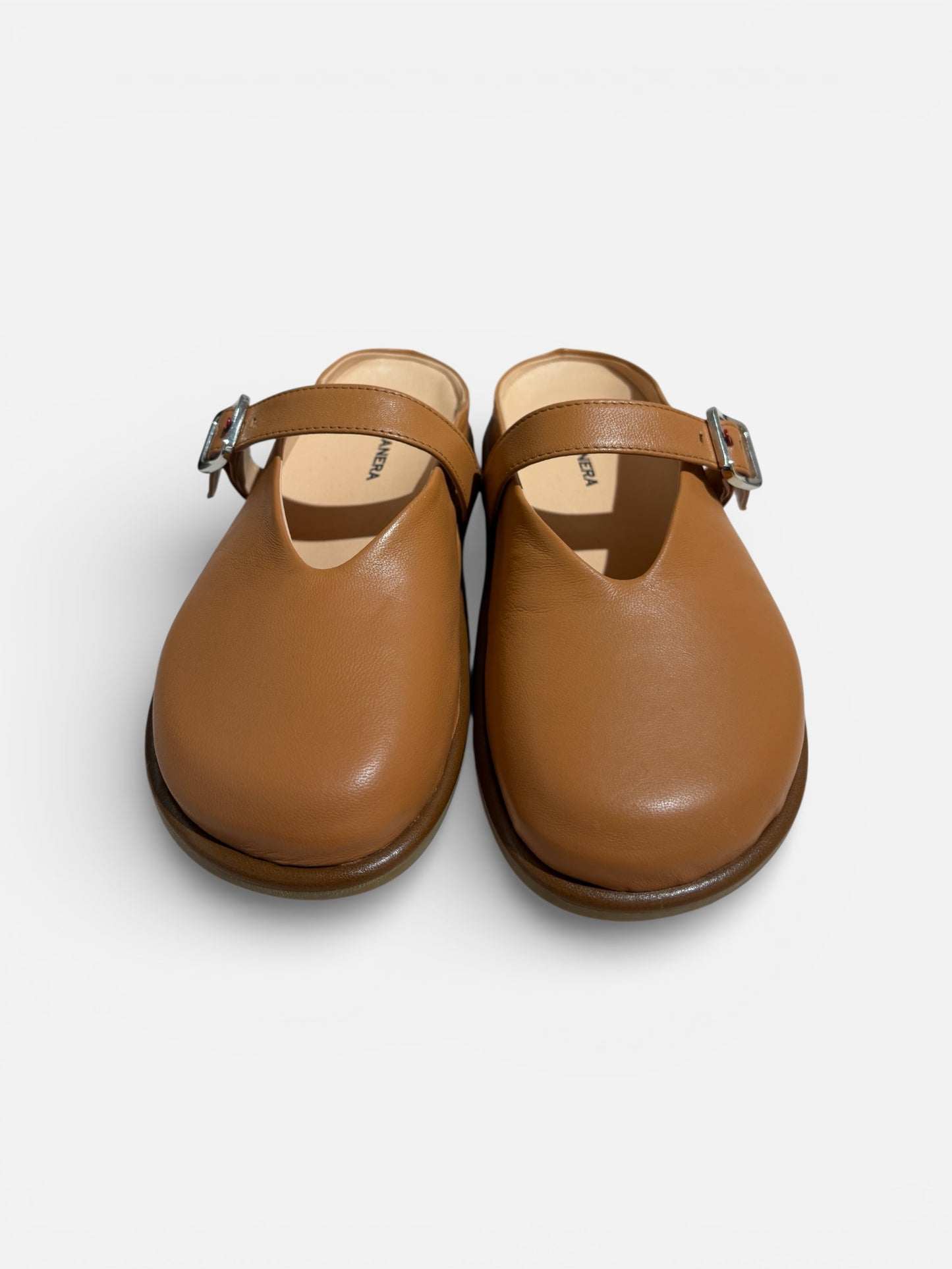 Mule in pelle con fibbia / Halmanera