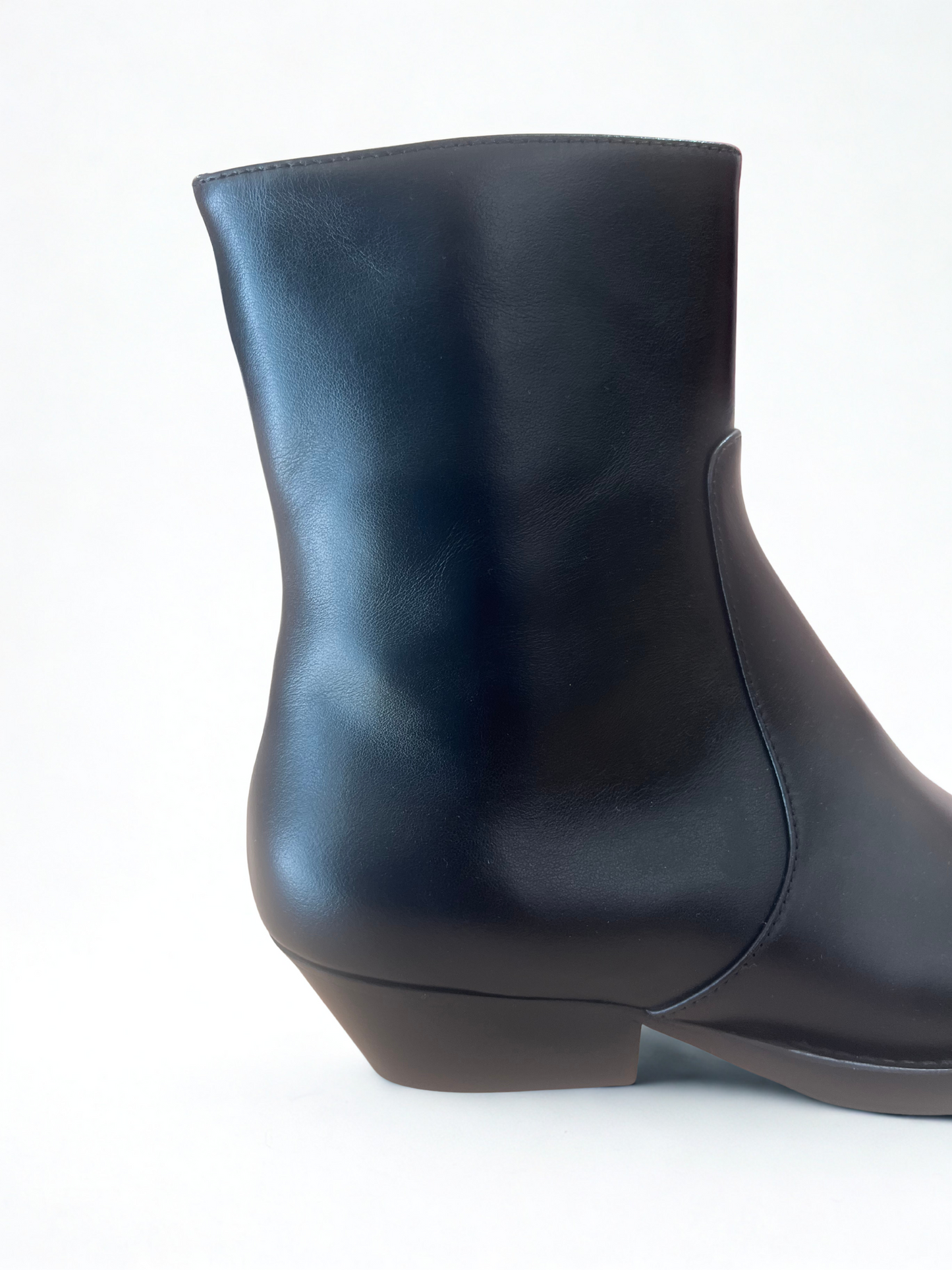 Stivaletto Texano Nero in Pelle / Anna f